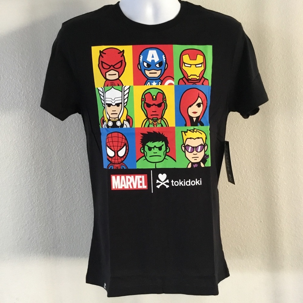 NWT Marvel Line Up Medium Black Tshirt by Tokidoki
